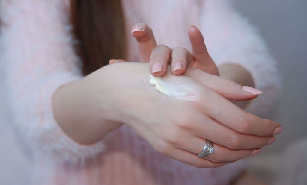 Ultimele tendințe în produse și tehnologie pentru coafarea părului